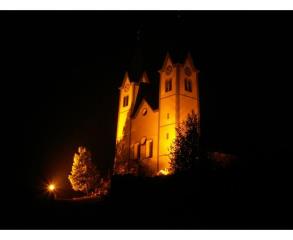Cerkev in Frančiškanski samostan Nazarje  Kirche und Franziskanerkloster Nazarje  Church and Franciscan Monastery Nazarje
